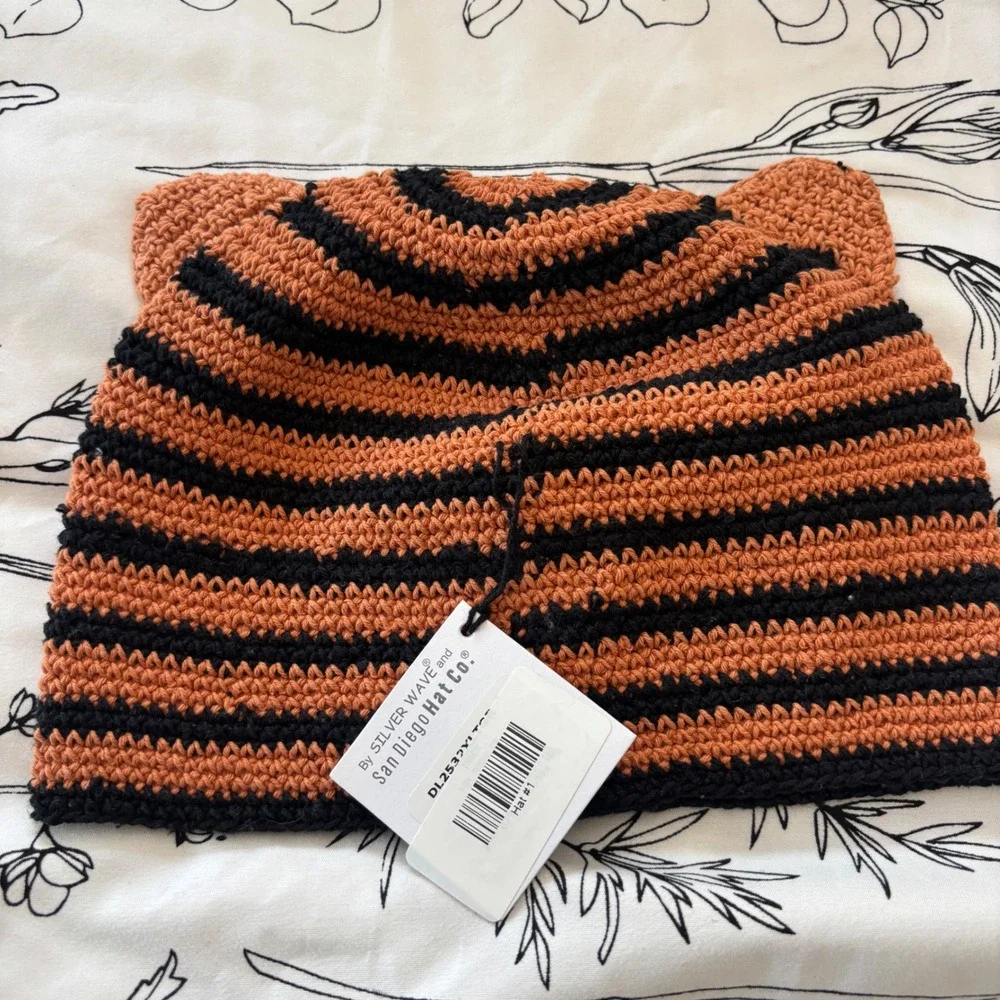 NWT San Diego Hat Co Kids Tiger Crochet Striped Knit Animal Hat Orange And Black
